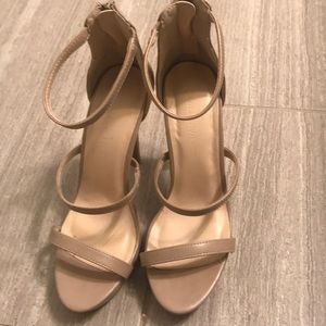 Tan heels with 3 cross straps